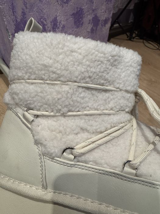 черевики-снігоходи з платформою.  ( угги) жіночі