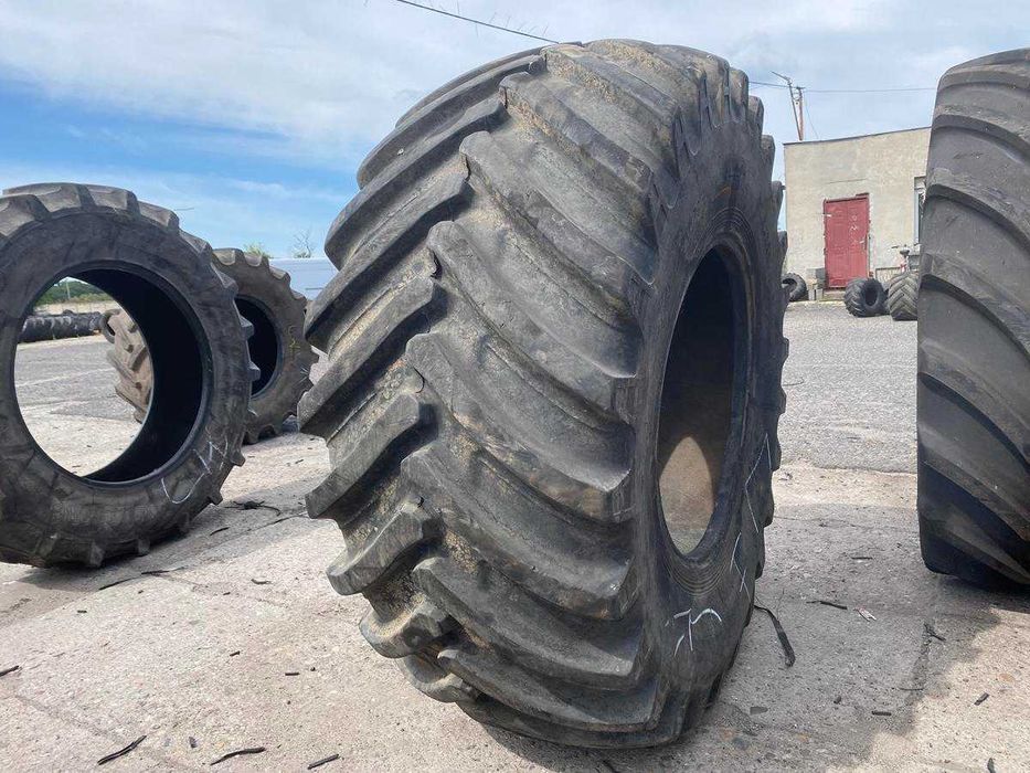 Opona używana 30.5LR32 Alliance A360 Radial 800/65r32