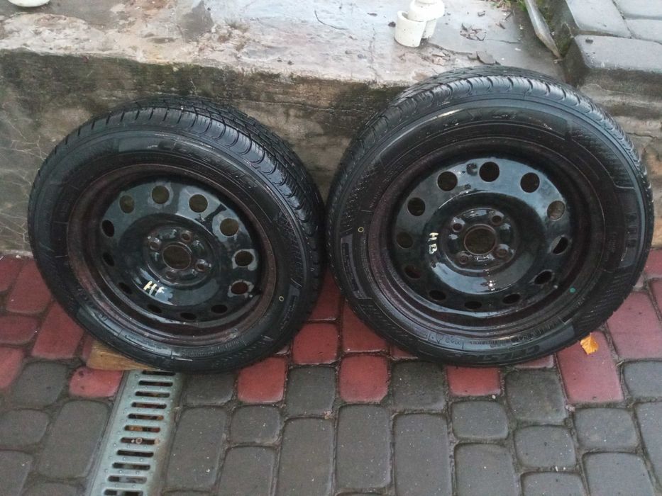 Шини зимові Barum 195/65 R 15