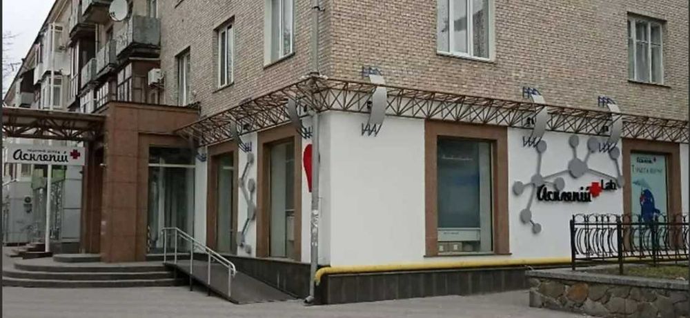 Багатоцільове  комерційне приміщення біля телецентру