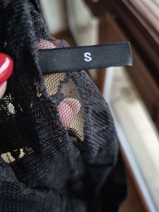 Rajstopy Calzedonia S czarne koronkowe kwiaty fiori