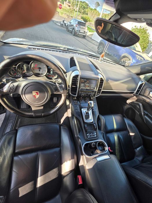 Porsche Cayenne S E-Hybrid