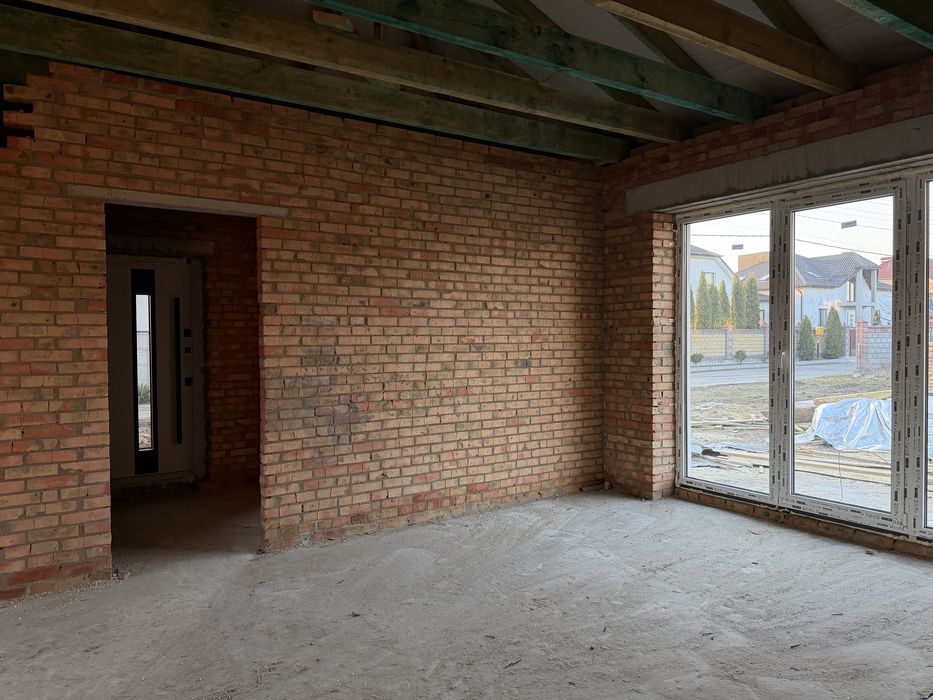 Продам Будинок з Комунікаціями!