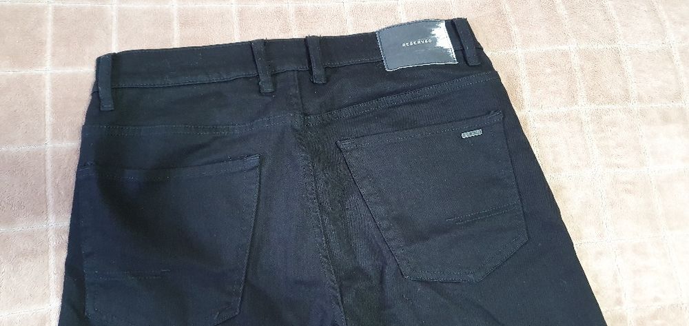 Джинсы Reserved slim