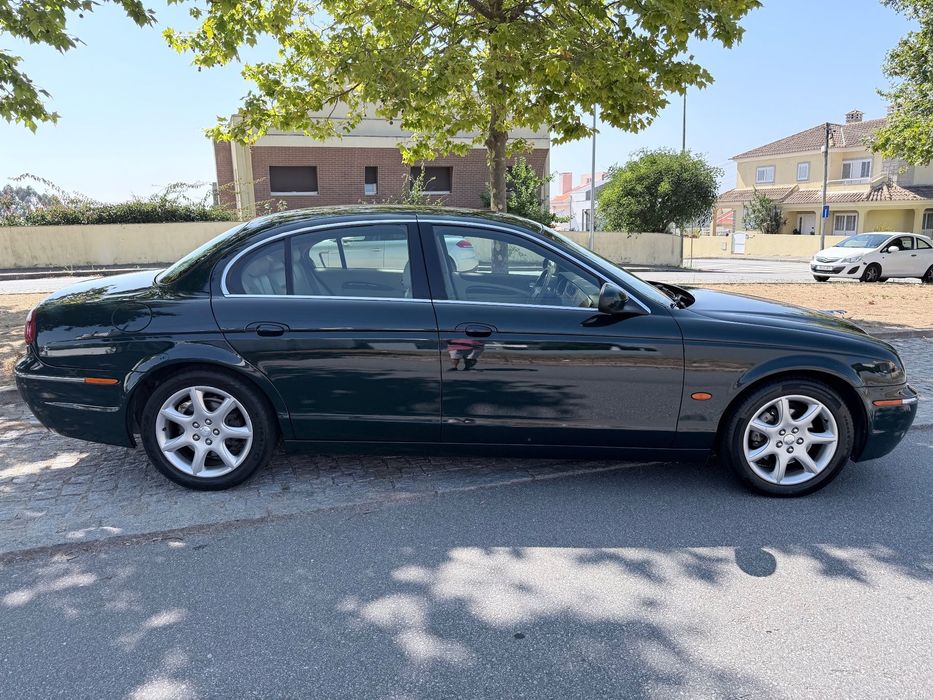 Jaguar S-Type 3.0 V6 Executive Auto.525312637188843524