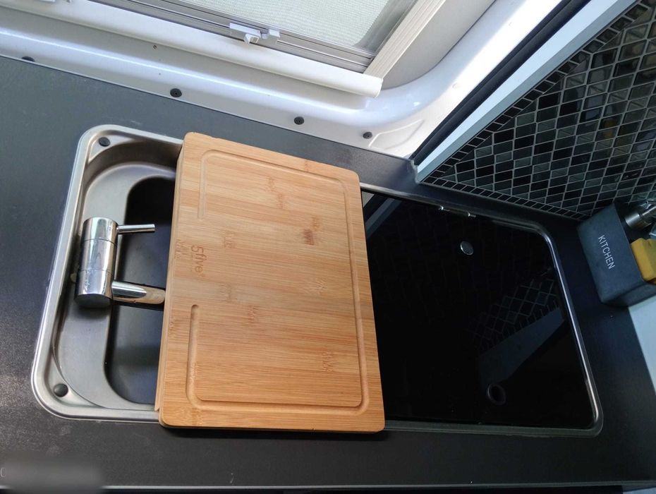 Lava loiça / fogão + torneira autocaravana