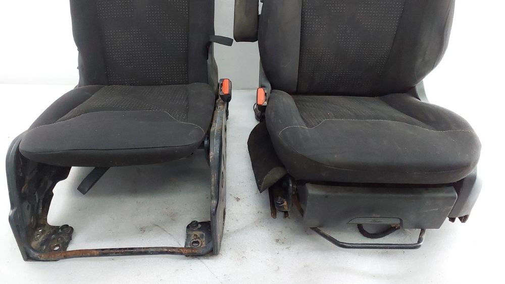 Conjunto de bancos FORD Transit Courier I