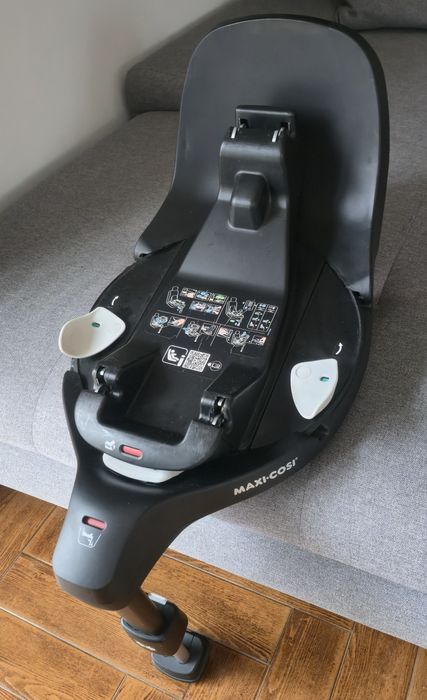 Fotelik samochodowy Maxi Cosi pebble pro2 + baza familyfix 360 pro