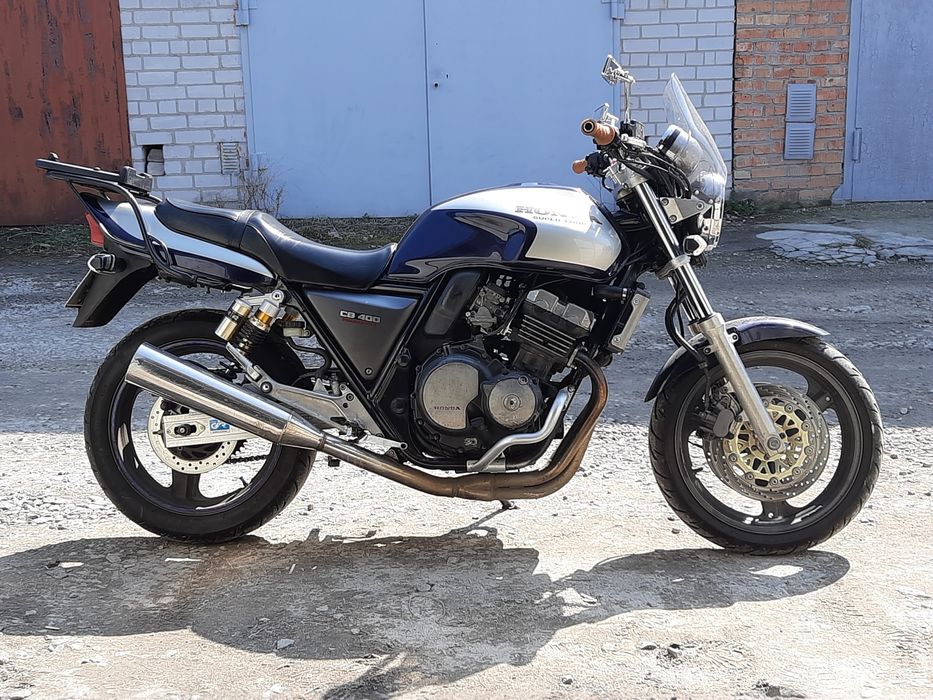 Honda cb400sf super four