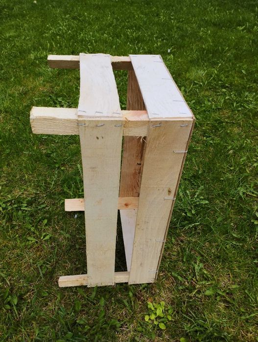 Sprzedam łuszczke, opakowanie, skrzynkę drewniana