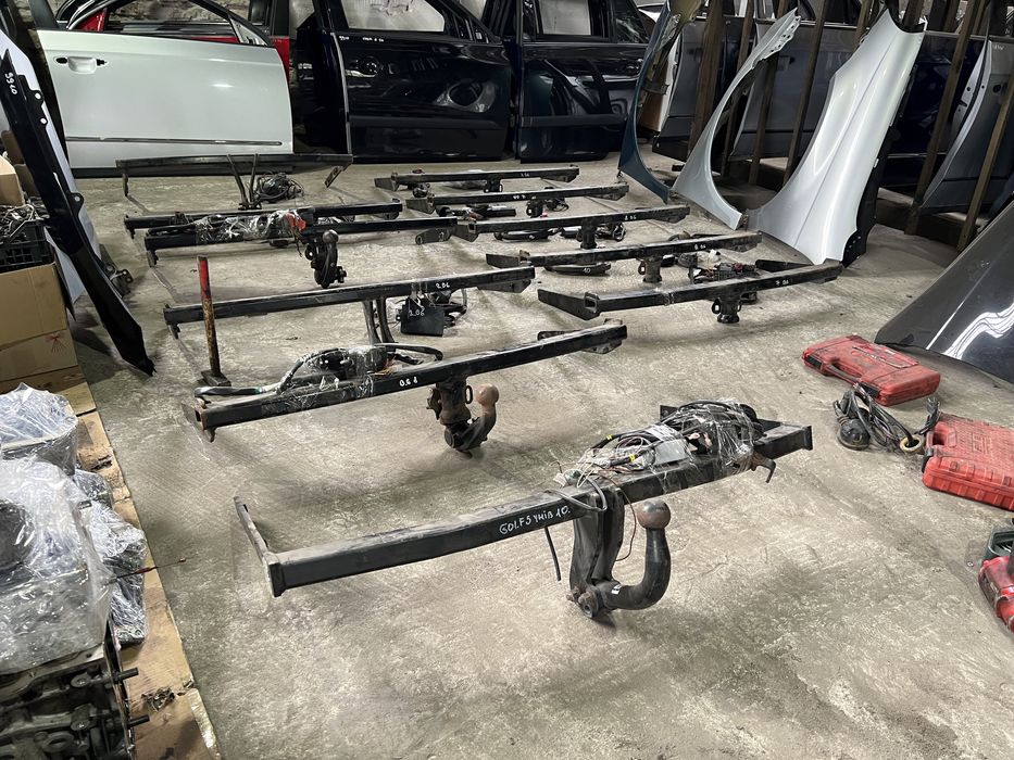 Фаркоп Фольксваген Пассат Б6 Гольф 5 Шкода А5 форкоп