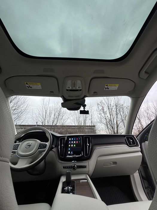 Продам Volvo XC60 В5 2021