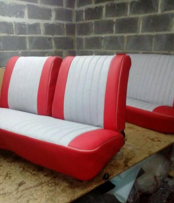 Перетяжка автомобільних сидінь