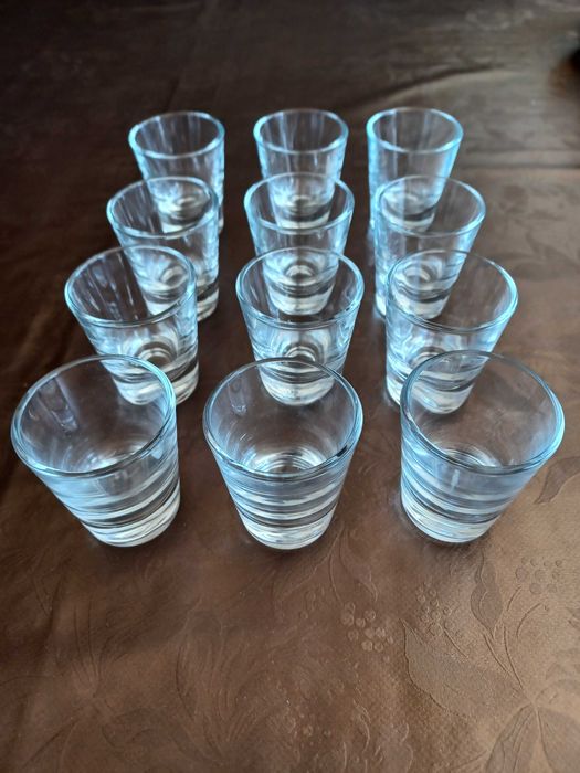 12 copos de licor - NOVOS