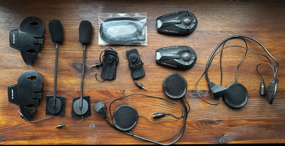 Zestaw interkomów - Interphone F4MC