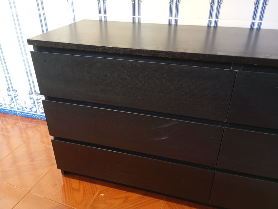 Cómoda 6 gavetas preta