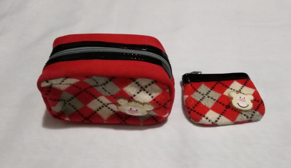 Bolsa maquilhagem (necéssaire) + porta moedas, marca 'Debbi'