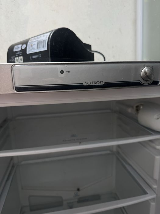 Холодильник Indesit