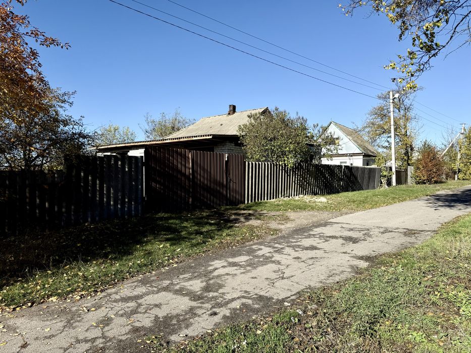 Будинок на березі р.Сухий Кагамлик с.Погреби