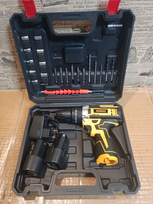 Аккумуляторный  Шуруповерт  DeWALT DCD680  Деволт дрель