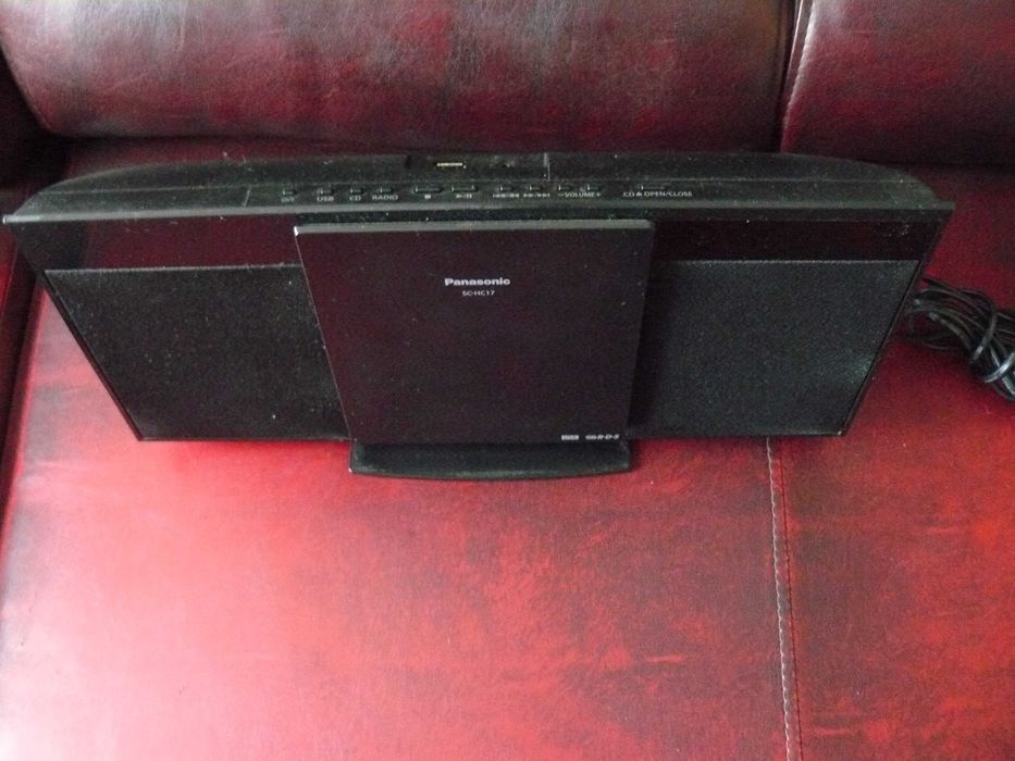 Wieża Panasonic z CD Usb radio z RDS głośniki wbudowane