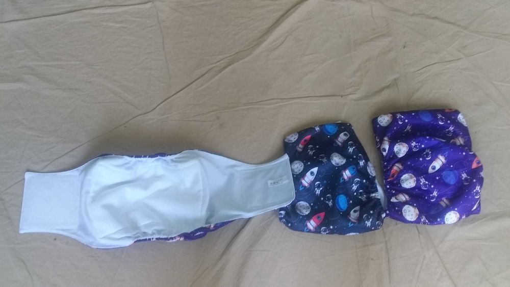 Підгузки для собачки-багаторазові-нові.