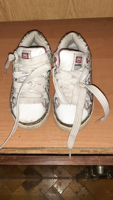 Продам детские кросовки