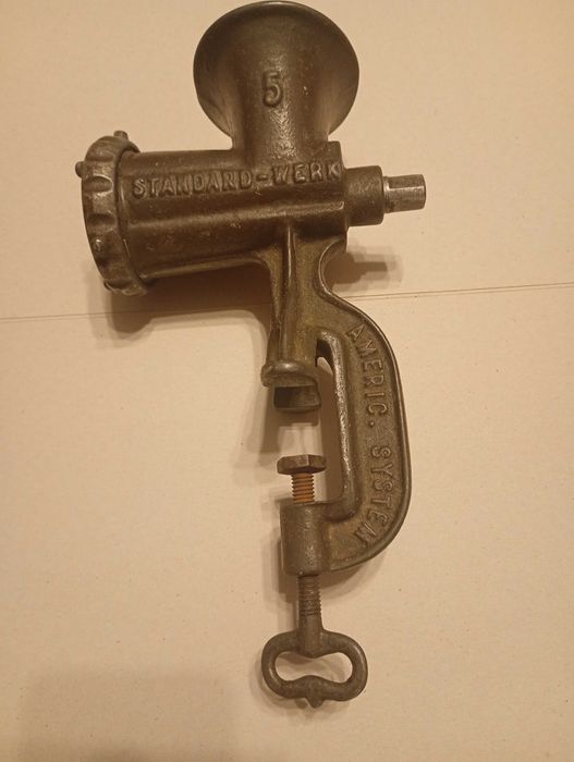 М'ясорубка, литво.