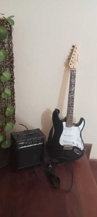 Guitarra elétrica + amplificador