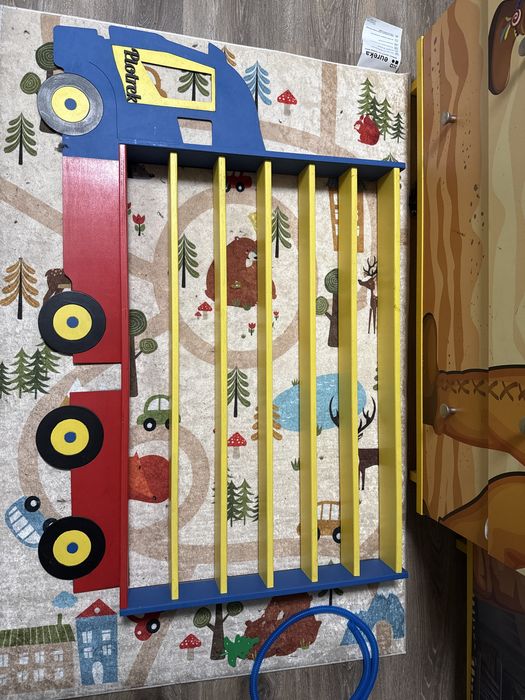 Półka na autka Stan bardzo dobry