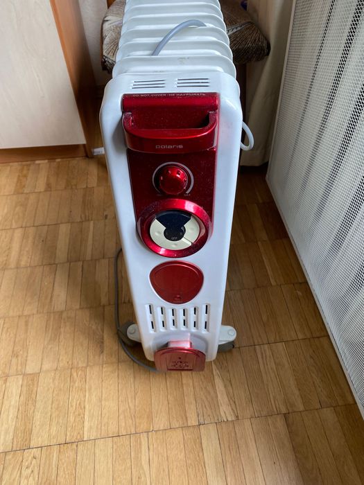 Обігрівач масляний білий