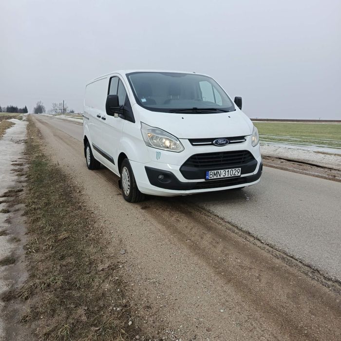 Ford TRANSIT Custom. Zarejestrowany w Polsce