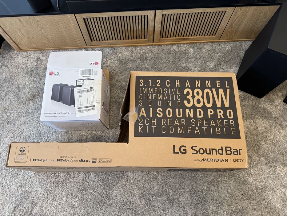Soundbar LG 3.1.2 SPD7Y + Surround kit