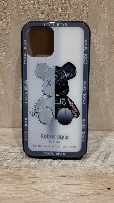 Продам чехол на Apple iPhone 12 Pro Max