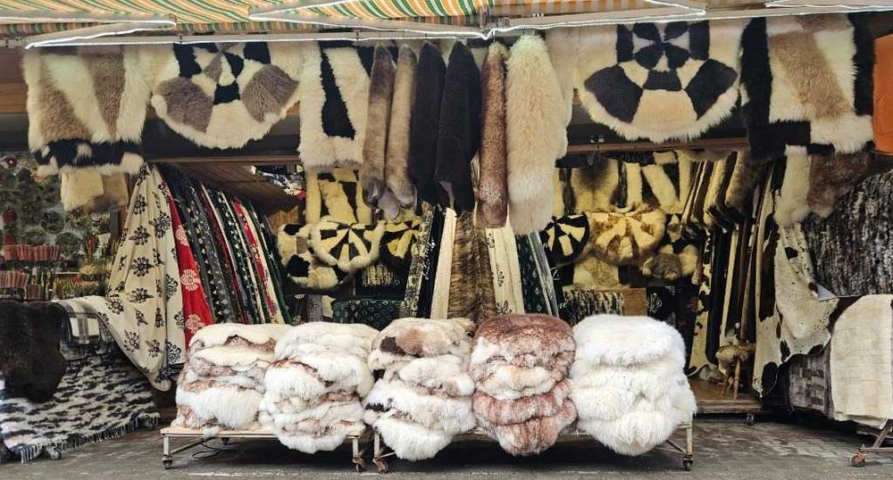 skóra owcza skóry owcze koce kołdry wełniane Narzuty dywany skóry krów