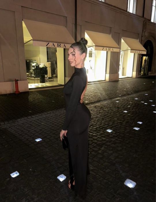 Seksowna czarna sukienka imprezowa