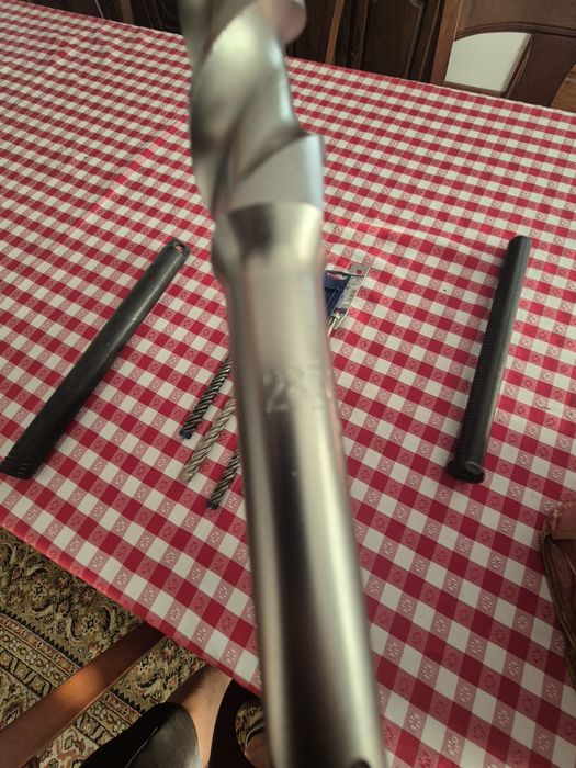 Brocas de  betao