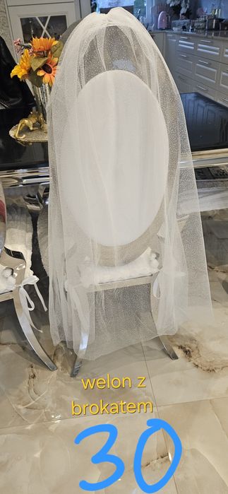 Welon ślubny welon