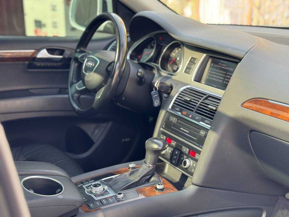 Audi Q7 2013 Typ 4L (FL)