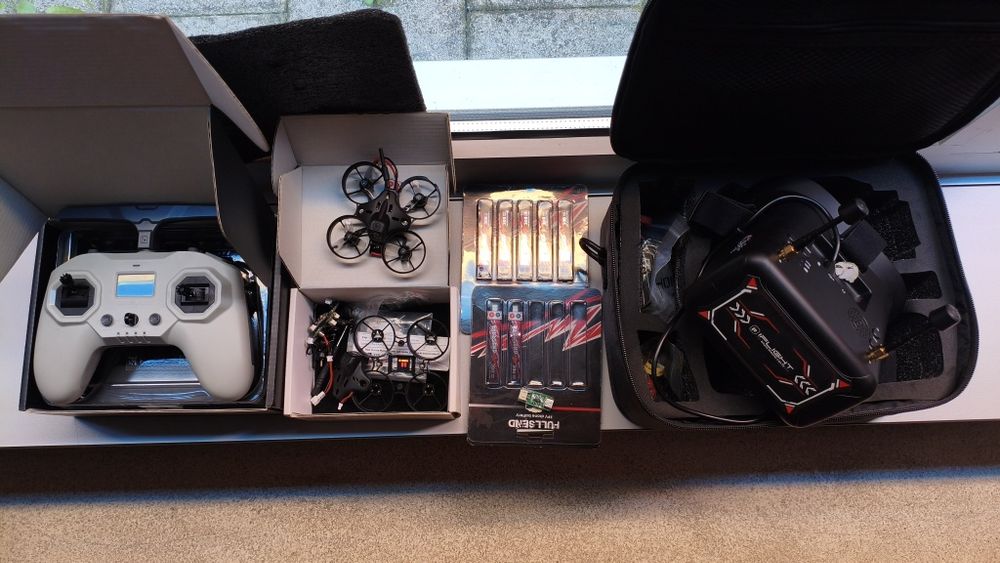 Drone Cinebot 25 mini drone goggles FPV