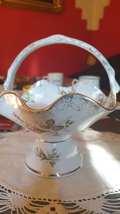 Koszyk porcelanowy