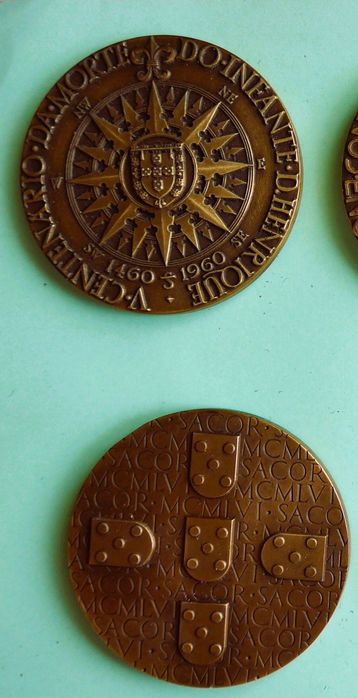 Medalha comemorativa Eça de Queiroz