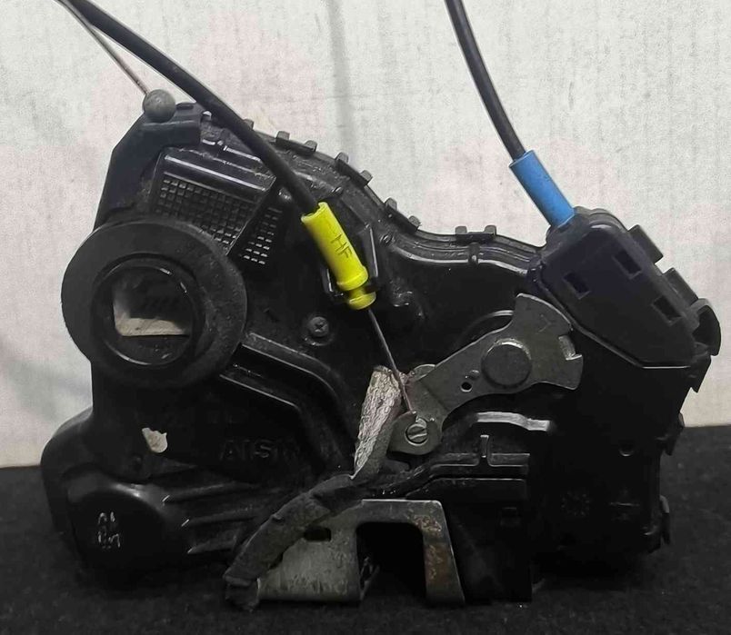 Fechadura / Fecho Porta Esquerdo - TOYOTA AURIS