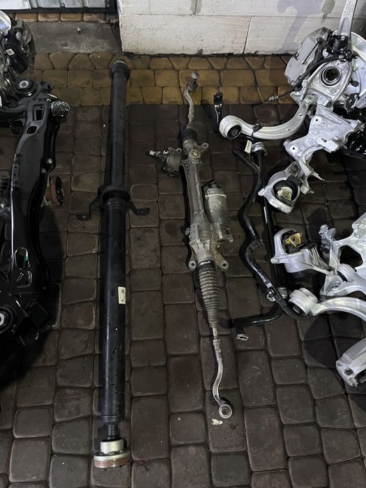 Комплект ходова Цапфа полуось кардан подрамнік ходова рейка AudiА4 В9