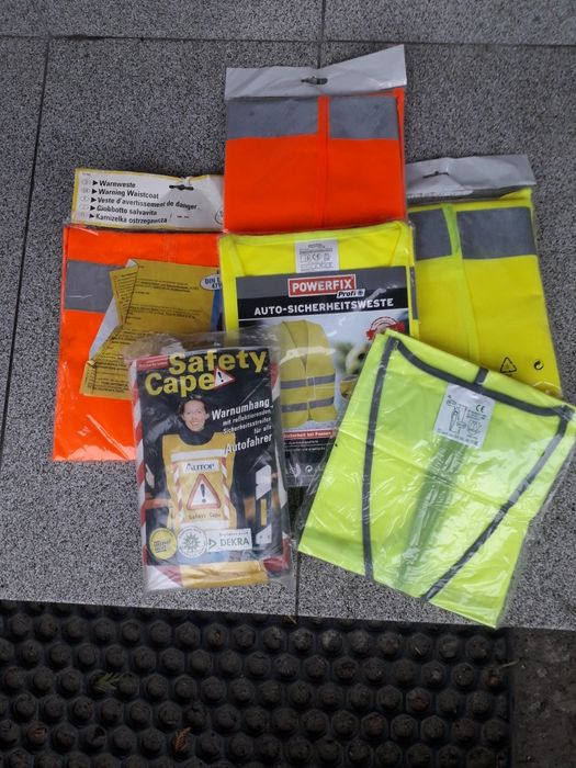 Сигнальні желети на велопроїзд з Німеччини