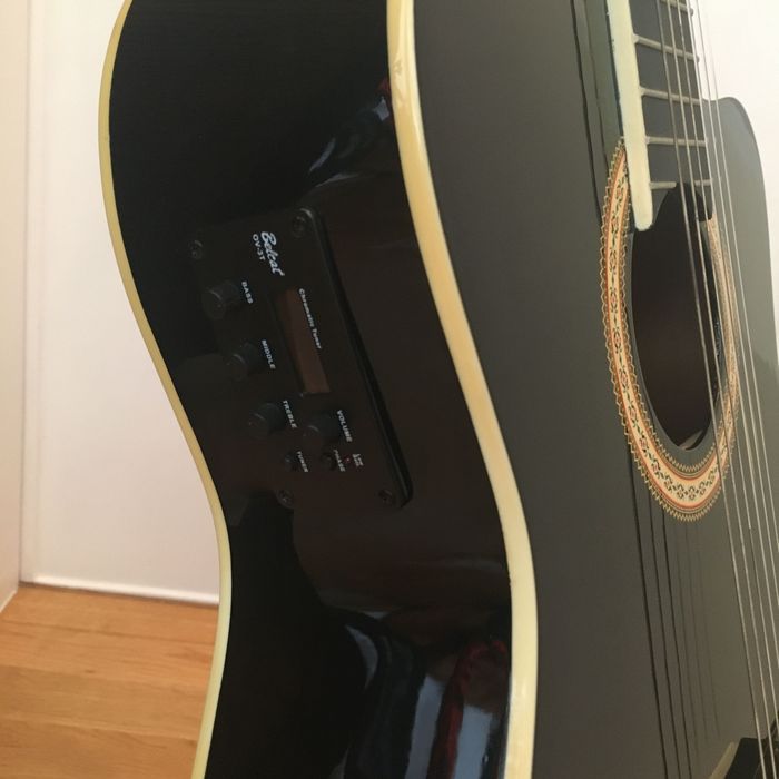 Guitarra clássica+mochila de transporte+suporte+afinador