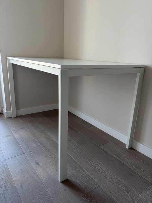 Stół biały VIHALS ikea