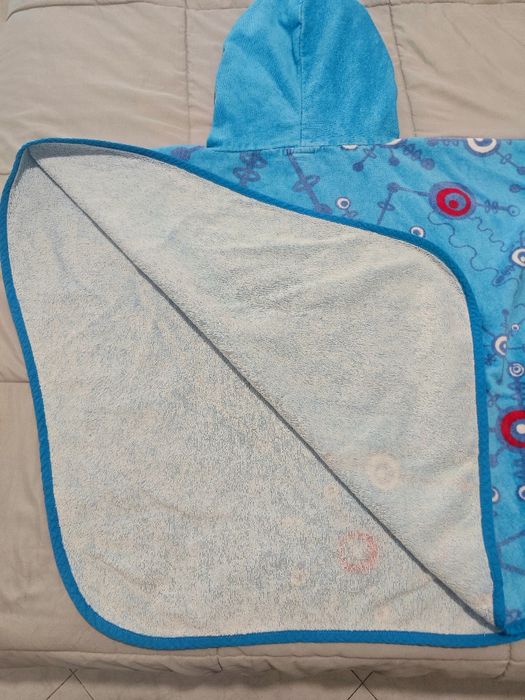 Poncho/toalha Tribord com capuz praia ou piscina criança 10 anos