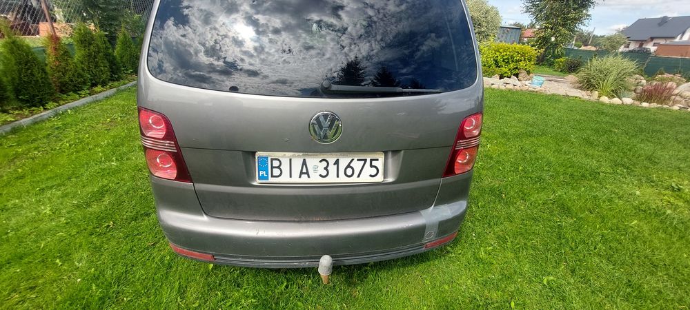 Volkswagen Touran 1.9 tdi.