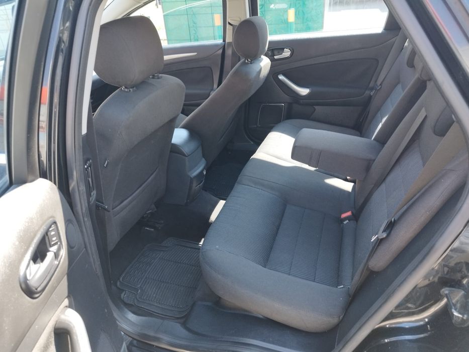Ford Mondeo MK 4 Kombi 2.0 B+G 16 V 145 KM 2007 przebieg 307 tyś.